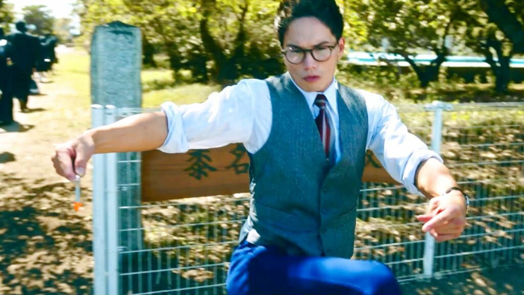 市原隼人、居眠り!?からの酔拳はアドリブだった!映画『劇場版 おいしい給食 卒業』酔拳シーン本編映像 市原隼人、居眠り!?からの酔拳はアドリブだった!映画『劇場版 おいしい給食 卒業』酔拳シーン本編映像