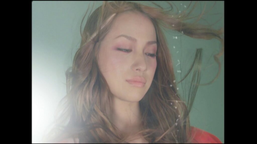 中島美嘉 『RESISTANCE』 MUSIC VIDEO 中島美嘉 『RESISTANCE』 MUSIC VIDEO