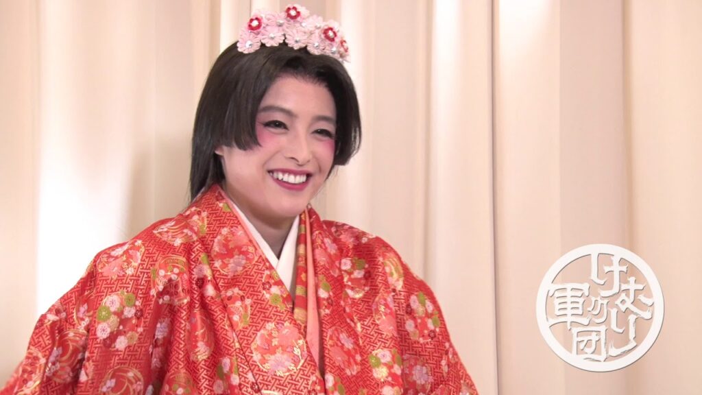 清野菜名インタビュー｜劇団☆新感線 いのうえ歌舞伎《亞》alternative 『けむりの軍団』 7月15日から東京・福岡・大阪で上演！