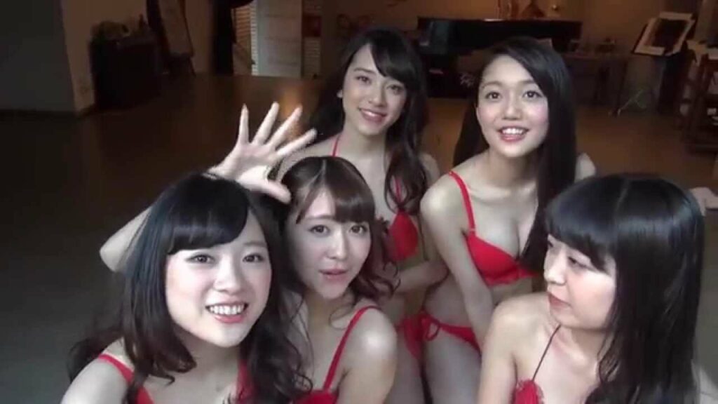 都丸紗也華率いるFYTのお説教動画＆初水着撮影オフショット動画公開!!