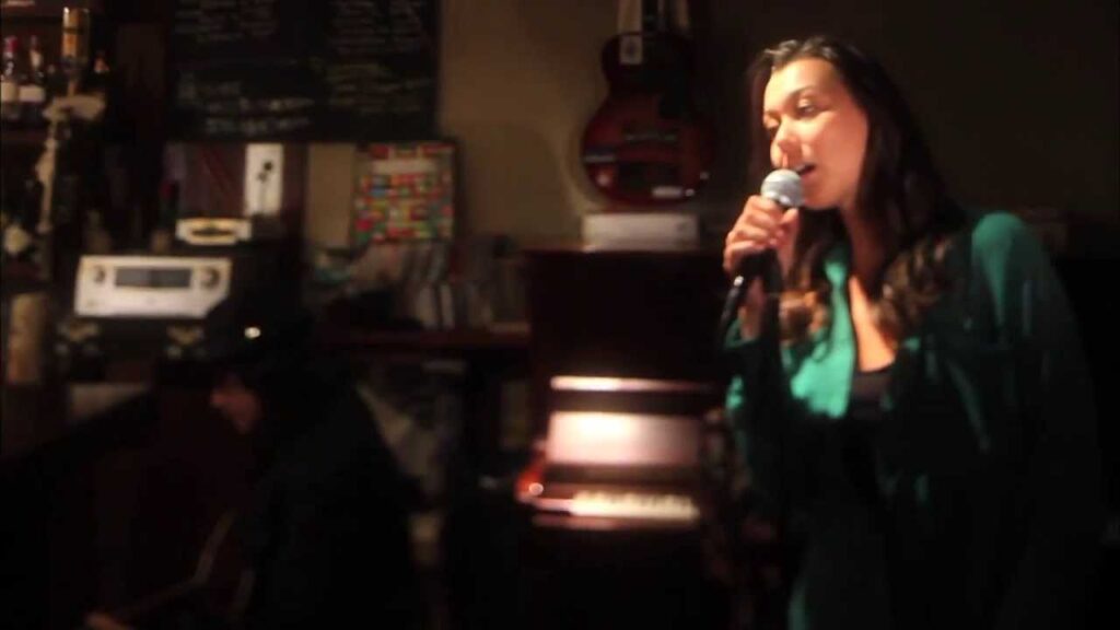 山中マイ - 人間の証明のテーマ (Short Ver.)　from "Sweet BreezeⅡ"(カヴァー・コンピレーション）