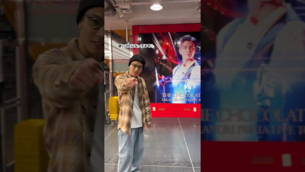 タワーレコードへ訪店する岩田 #Shorts タワーレコードへ訪店する岩田 #Shorts