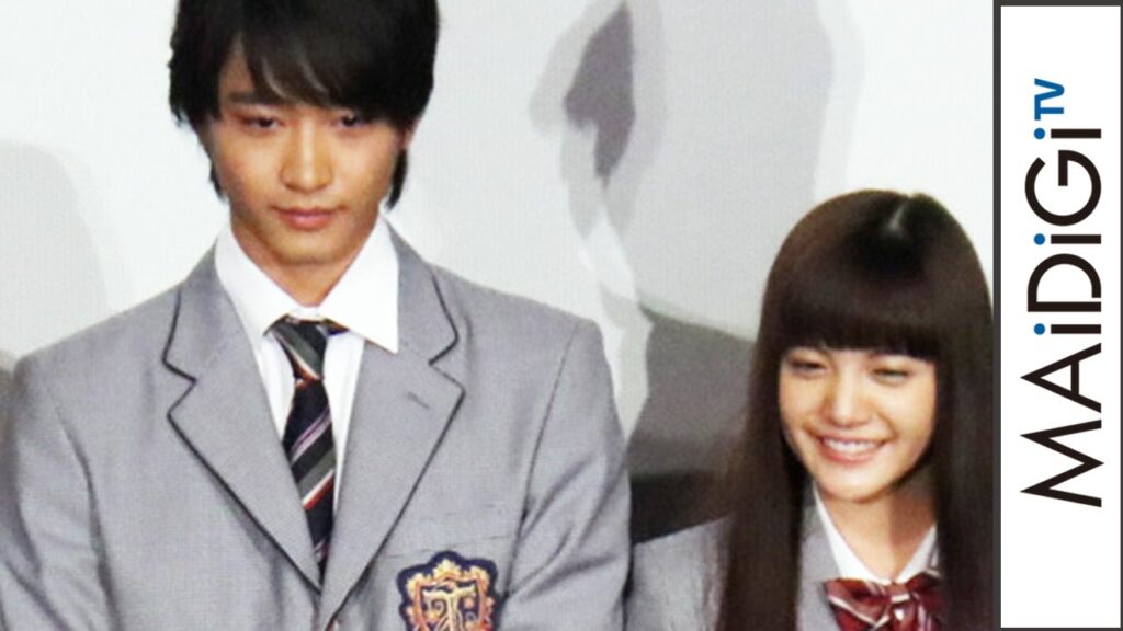 「劇団EXILE」佐藤寛太、初主演映画の舞台あいさつに「緊張」　美沙玲奈らキャストが集結　映画「イタズラなKiss THE MOVIE ～ハイスクール編～」舞台あいさつ1