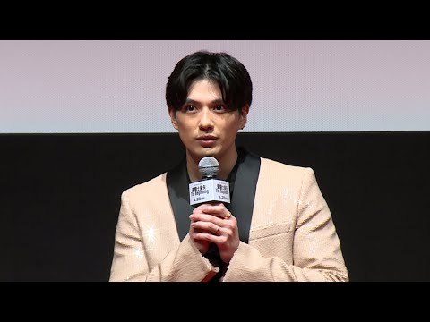 「聖闘士星矢」主演の新田真剣佑、重圧に「押しつぶされそうだった」(映画「聖闘士星矢 The Beginning」ジャパンプレミア) 「聖闘士星矢」主演の新田真剣佑、重圧に「押しつぶされそうだった」(映画「聖闘士星矢 The Beginning」ジャパンプレミア)