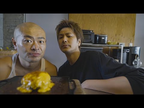 あばれる君とカメラ目線多めにチーズハンバーグを作ってみた。 あばれる君とカメラ目線多めにチーズハンバーグを作ってみた。