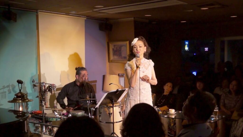 夏樹陽子　♪ 甘い囁き(パローレ  パローレ) ♪　Yoko Natsuki