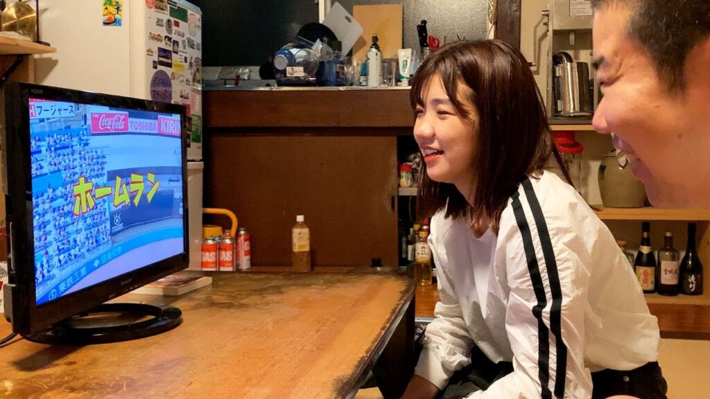 自分と仲の良い女性みんながホームランを打ちまくって喜んで福田麻貴さんにキモがられる岡田 自分と仲の良い女性みんながホームランを打ちまくって喜んで福田麻貴さんにキモがられる岡田