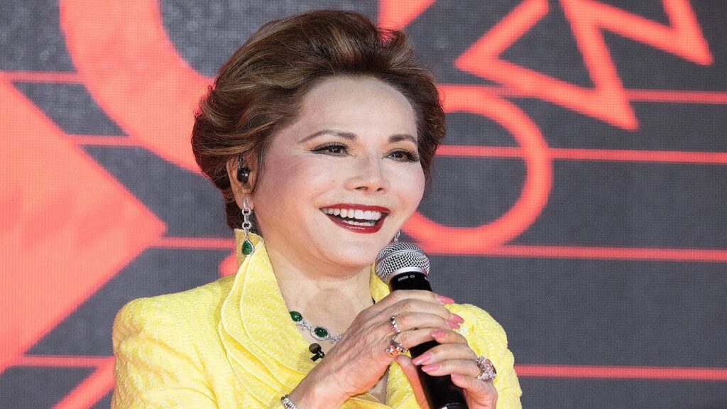 デヴィ夫人 ジャニーズ性加害問題で東山紀之を〝実名批判〟「恩を仇で返すとはこのことではないか」