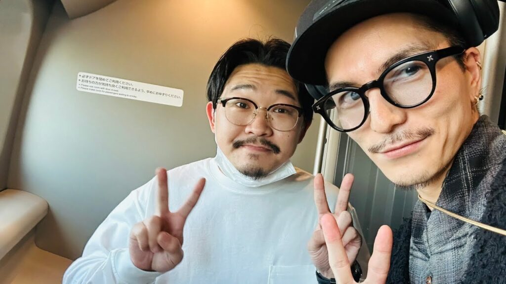 オズワルド伊藤に遭遇した話を嬉しそうに話すDJふぉい【レペゼン ふぉい切り抜き】 オズワルド伊藤に遭遇した話を嬉しそうに話すDJふぉい【レペゼン ふぉい切り抜き】