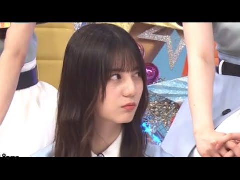 小坂菜緒ちゃんのにらみつける