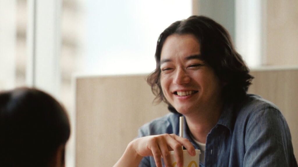 松任谷由実の名曲にのって染谷将太が子を優しく見守るパパに/マクドナルドCM+メイキング・インタビュー 松任谷由実の名曲にのって染谷将太が子を優しく見守るパパに/マクドナルドCM+メイキング・インタビュー