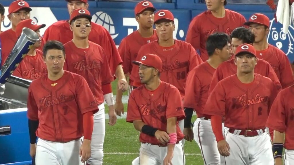 ご視聴ありがとうございました！カープ選手試合後の挨拶　堂林翔太　菊池涼介　デビッドソン　中崎翔太　田中広輔　小園海斗　広島カープ　2023年8月24日