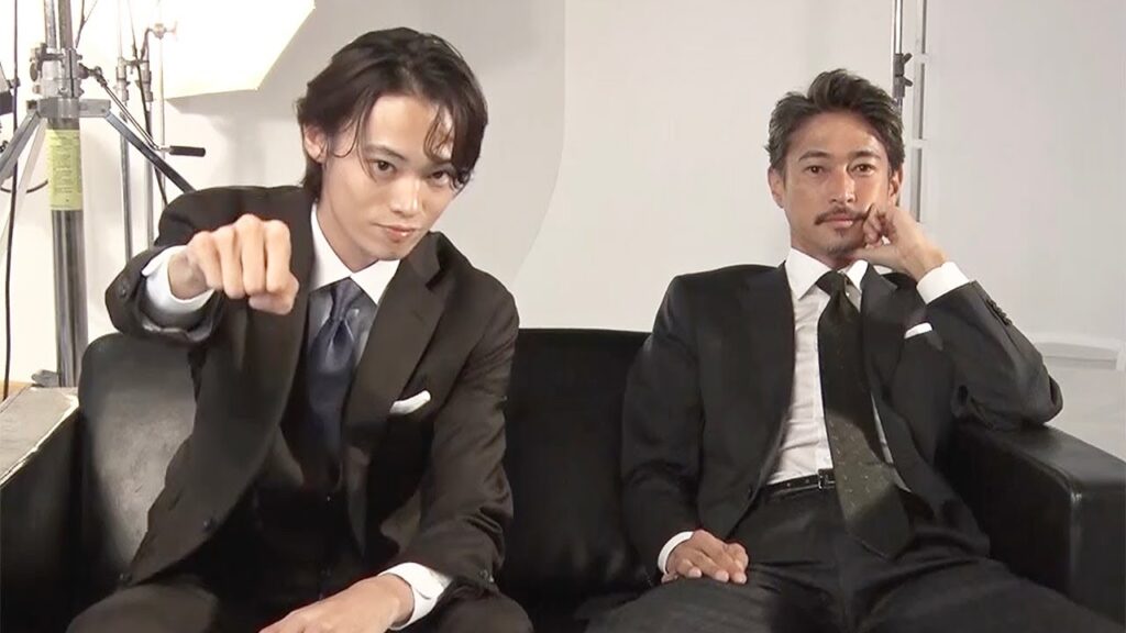 窪塚洋介＆愛流、“親子の思い出の一枚”再現も撮影場所は「どこだかわからない」　20歳迎える息子に激励コメントも　スーツスクエア インタビュー