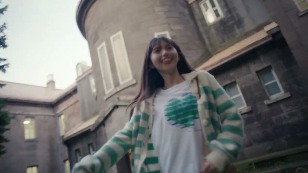 【カローラ クロス】COROLLA CROSS×齋藤飛鳥　COROLLA ROAD TRIP MEMORIES