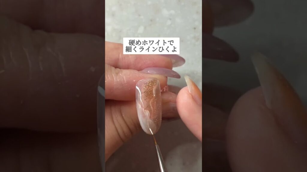 ホワイト×ラメ天然石ネイル #ネイルデザイン #ネイルアート #ネイルデザイン ホワイト×ラメ天然石ネイル #ネイルデザイン #ネイルアート #ネイルデザイン