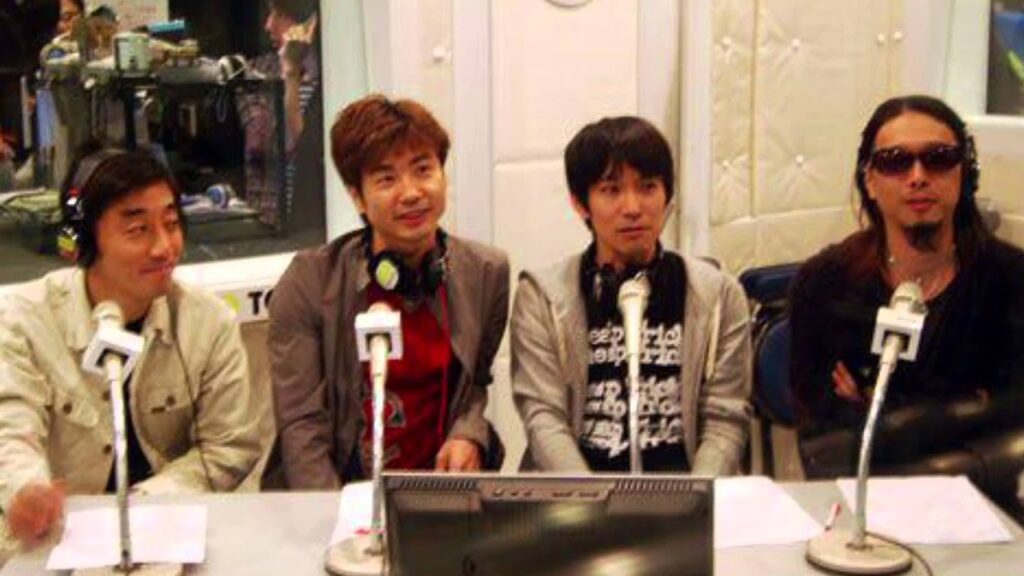 【スピッツ】草野さんの赤面ツッコミ笑「...それって下ネタ...？」