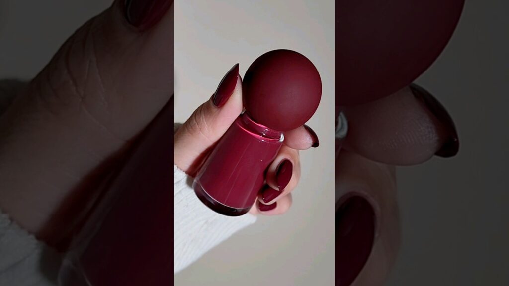 😍luscious burgundy | @pleasing crèmes | #nails #diynails #nailpolish