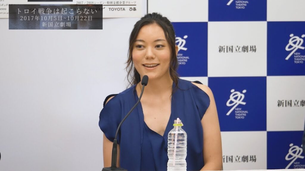 新国立劇場『トロイ戦争は起こらない』制作発表　鈴木 杏