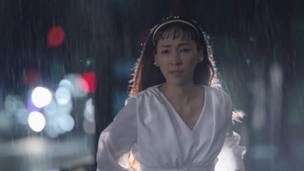 赤いきつね緑のたぬき「頭から離れない」篇 30秒