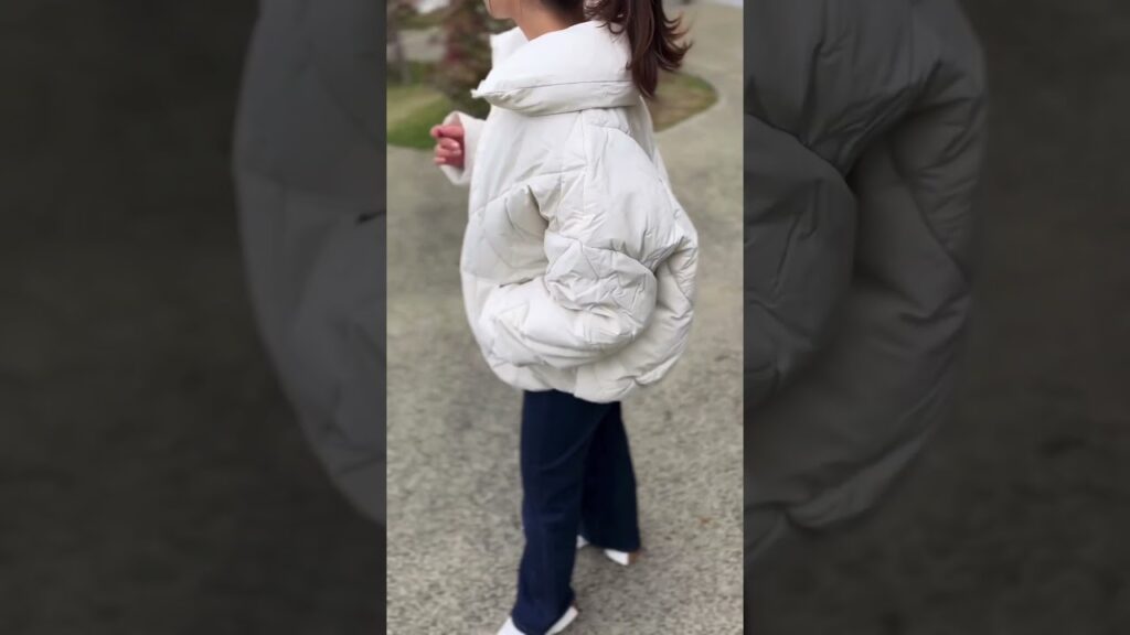 小顔効果抜群！ダウンジャケット🥰 #shorts #fashion #winter  #ダウンジャケット #小顔効果