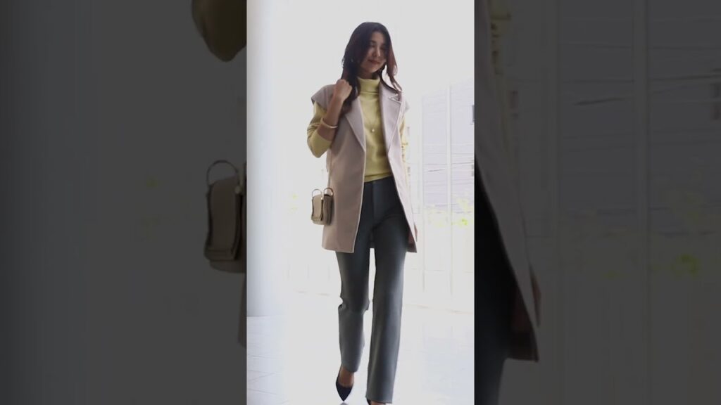 しなやかさとぬくもりを纏う新・両面起毛パンツはいた瞬間あたたかさが灯る肌がよろこぶはきごこちのあったかパンツの自信作。冬の主役まちがいなしの1本です。