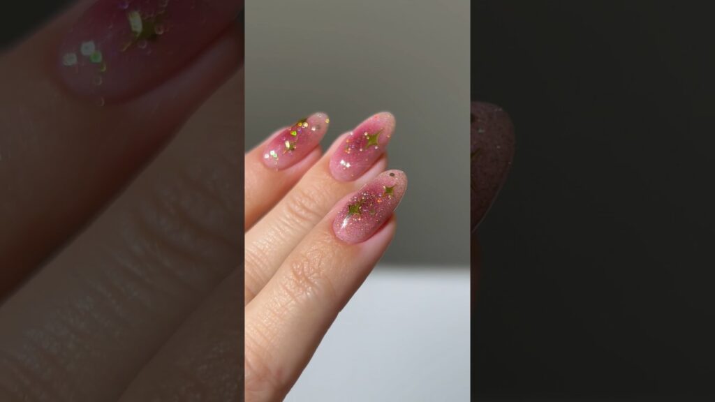 🍷✨ Burgundy aura and glittering gold holiday nails 🥂 #amazonfinds