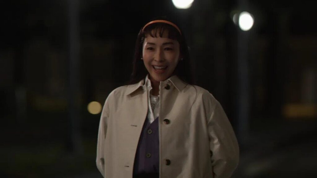 赤いきつね緑のたぬき「帰れない二人」篇 15秒 年末 赤いきつね緑のたぬき「帰れない二人」篇 15秒 年末