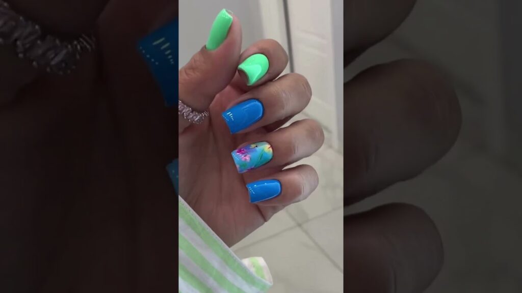 Hottest Trends in Spring Nails 2024! 🌷✨ Hottest Trends in Spring Nails 2024! 🌷✨