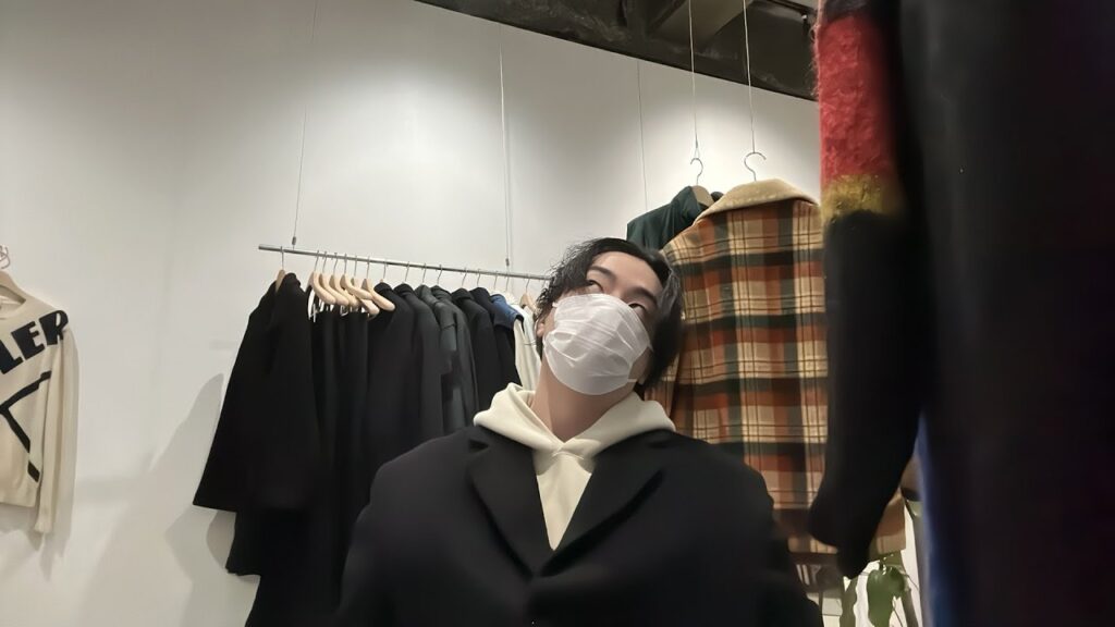 【助けて】誰か助けてください…。 【助けて】誰か助けてください...。