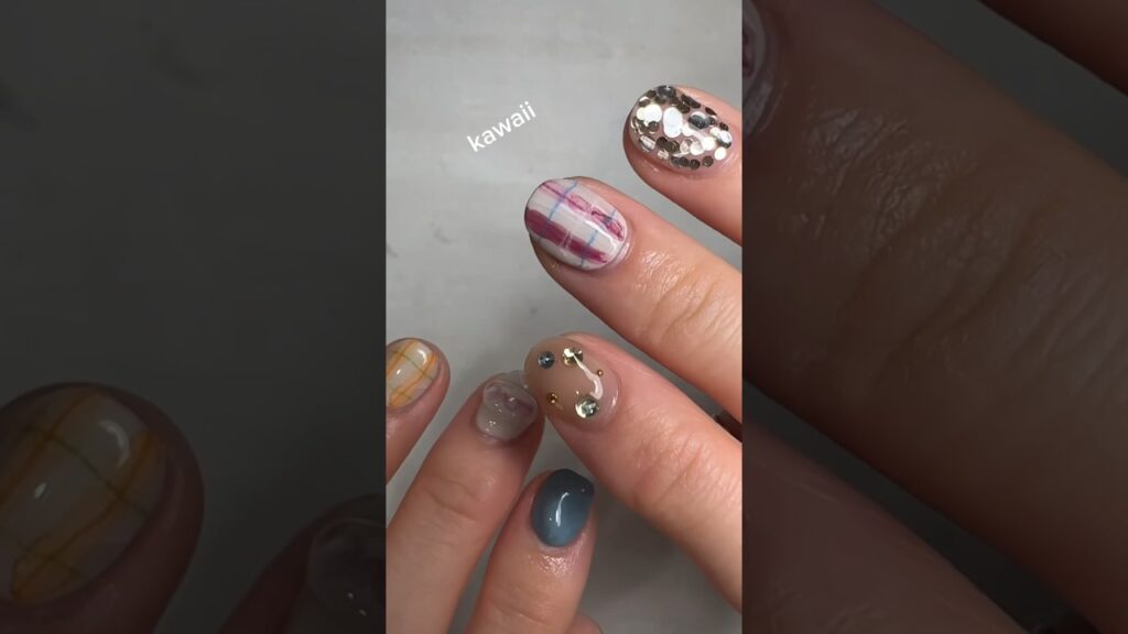 インクと水彩色鉛筆で作る春のニュアンスチェック