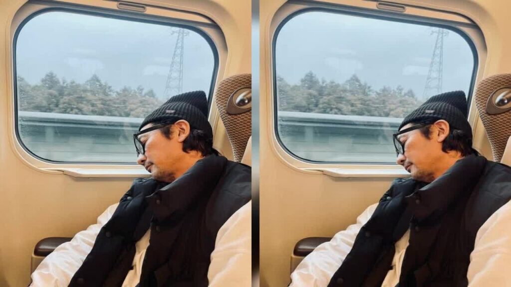 新着- 国分太一、無防備な寝顔にキュン！新幹線移動中に撮影されたオフの顔