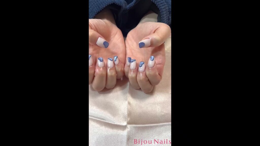 🌊 爽やかブルーのうねうねネイルで夏先取り！✨ #朝霞台ネイル #志木ネイル #ふじみ野ネイル #富士見ネイル #新座ネイル #さいたまネイル #bijounails #ネイルサロン”