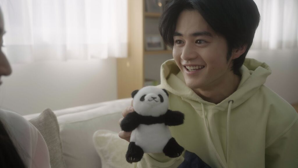 鈴鹿央士主演 アリアナ・グランデ「we can’t be friends (wait for your love)」日本版ミュージック・ビデオ 鈴鹿央士主演 アリアナ・グランデ「we can’t be friends (wait for your love)」日本版ミュージック・ビデオ