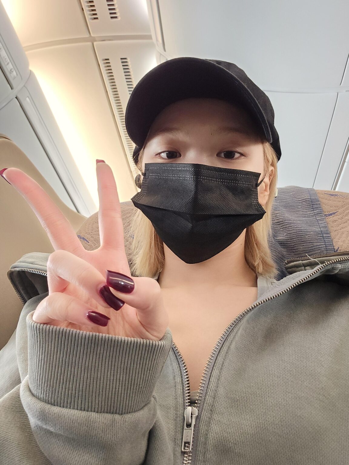 240423 Chaewon Weverse Update