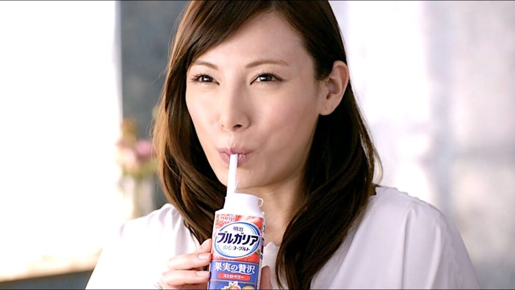 加藤あい : 明治ブルガリア・果実の贅沢 (201305)