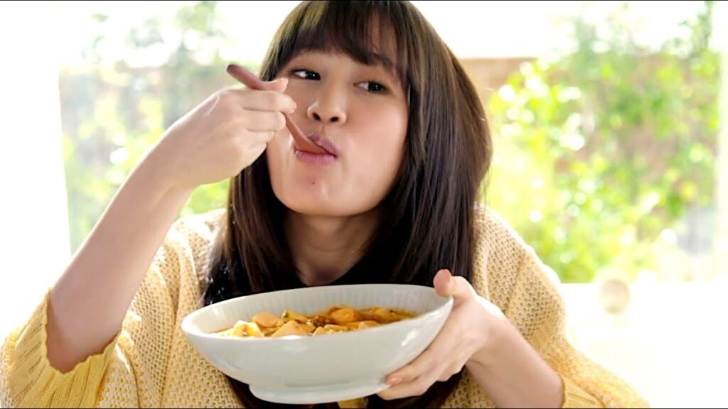 前田敦子 : 丸美屋・麻婆豆腐の素 (201310)