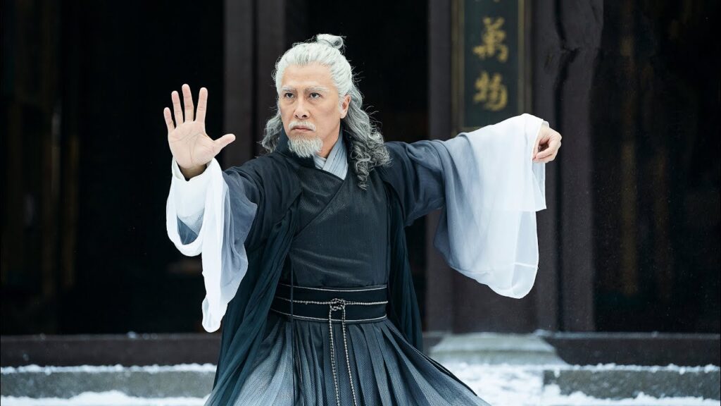 大陸電影老年甄子丹的巔峰之作，空手奪依天劍，一聲吼嚇退八大派！徐錦江古天樂都是配角，王晶重返影壇得意之作，數錢數到手抽筋，可惜被罵友噴為爛片！#江湖劇哥 #武俠電影 #王晶