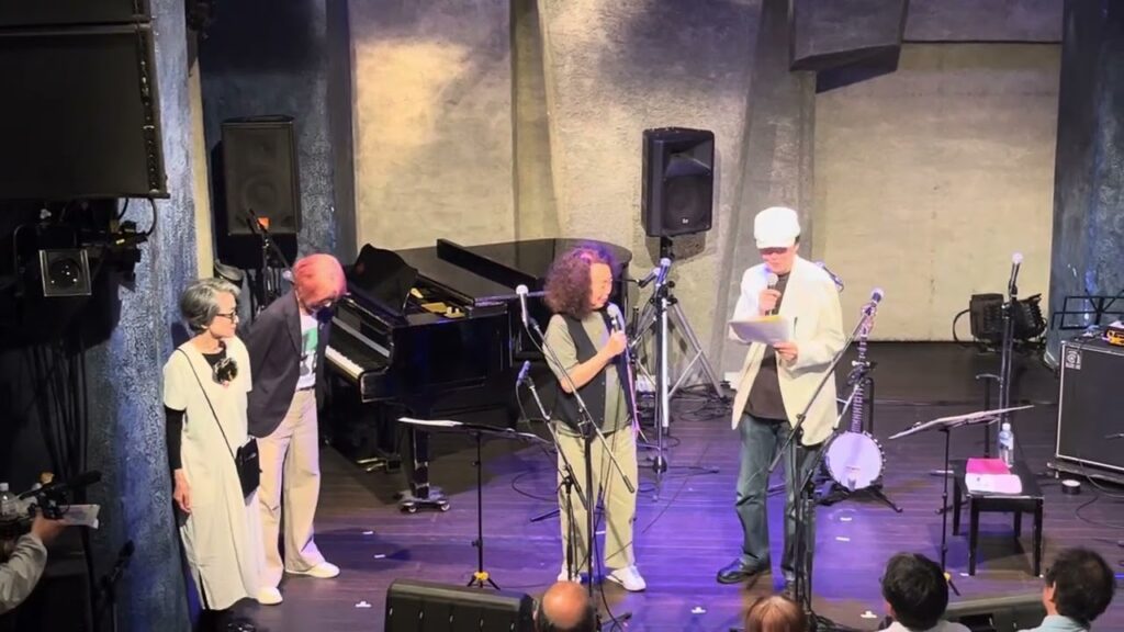 DAY1開会挨拶 by 春樹&由美子 DAY1開会挨拶 by 春樹&由美子