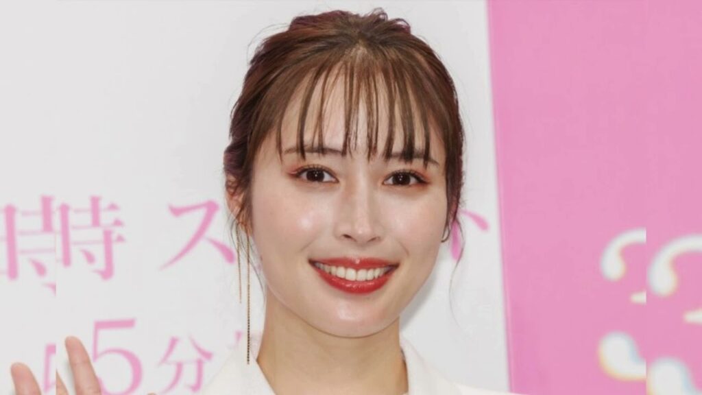 「え、すごい痩せてない!?」広瀬アリス、ほっそり頬コケ近影に心配の声「体調大丈夫ですか?」 「え、すごい痩せてない!?」広瀬アリス、ほっそり頬コケ近影に心配の声「体調大丈夫ですか?」