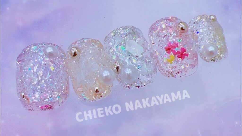 キラキラグリッターネイル♡