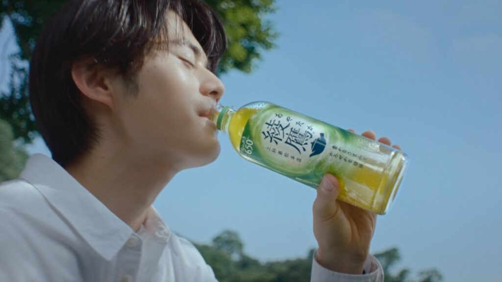 【綾鷹】 鈴鹿央士 TVCM『綾鷹　自分のリズムでいこう。鈴鹿央士』篇 HOT改訂　15秒 AYATAKA TVCM