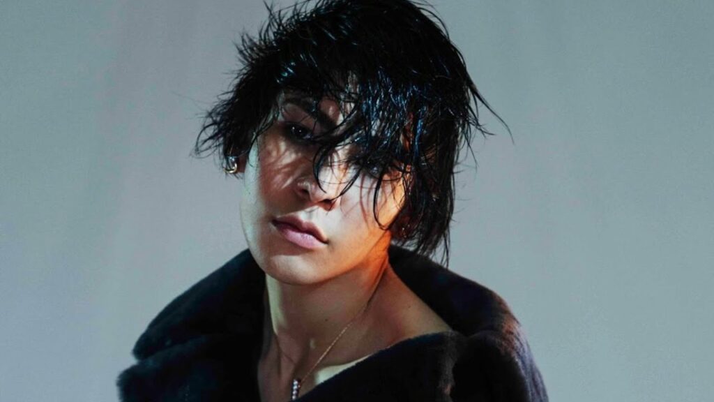 Snow Manラウールが伊ファッション誌『L’OFFICIEL HOMMES ITALIA』登場！“日本の新星”としてファッション界でも注目を集める