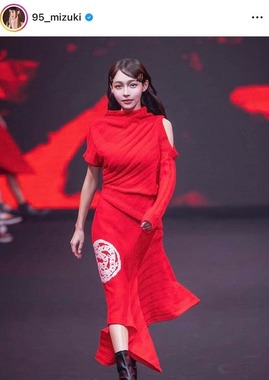 リン・シャンさんのインスタグラム（＠95_mizuki）より