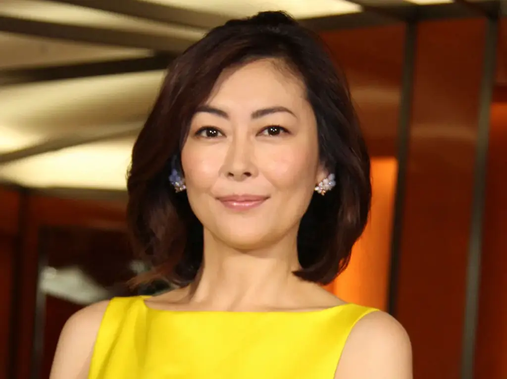中山美穂さん突然の訃報「85年組」アイドル衝撃…森口博子が涙こらえ「ごめんなさい、気持ちの整理が」― スポニチ Sponichi Annex 芸能