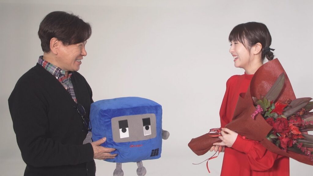浜辺美波、名前の由来は「タッチ」の南ちゃん　声優・三ツ矢雄二と初対面し感激　「お母さんにうれしい報告ができる」
