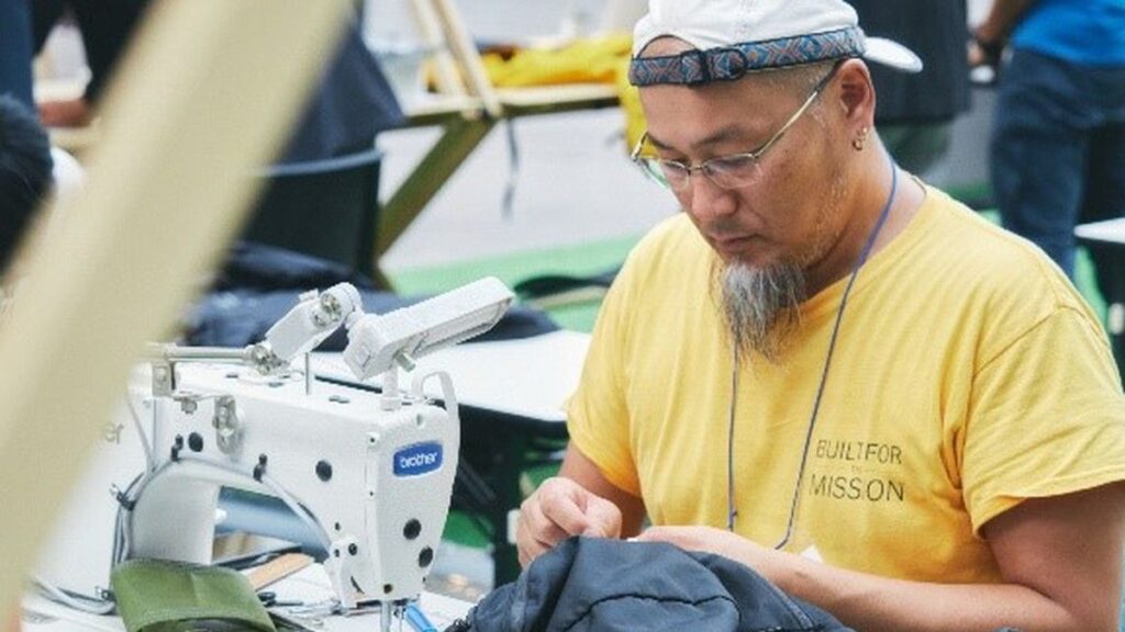 学生に向け約50のブランドが参画。東急プラザ原宿「ハラカド」のサーキュラーファッション体験イベント | Vogue Japan