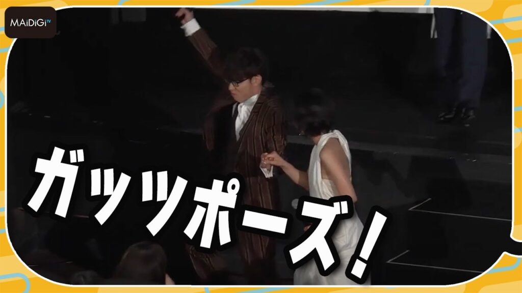 “アンドレ”豊永利行、“オスカル”沢城みゆきをエスコートしガッツポーズ！　「ベルサイユのばら」公開記念舞台あいさつ