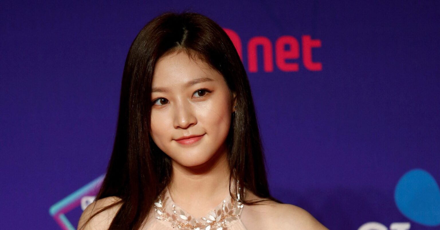 韓国俳優キム・セロンさん死去、24歳 自宅で遺体発見 | ロイター 韓国俳優キム・セロンさん死去、24歳 自宅で遺体発見 | ロイター