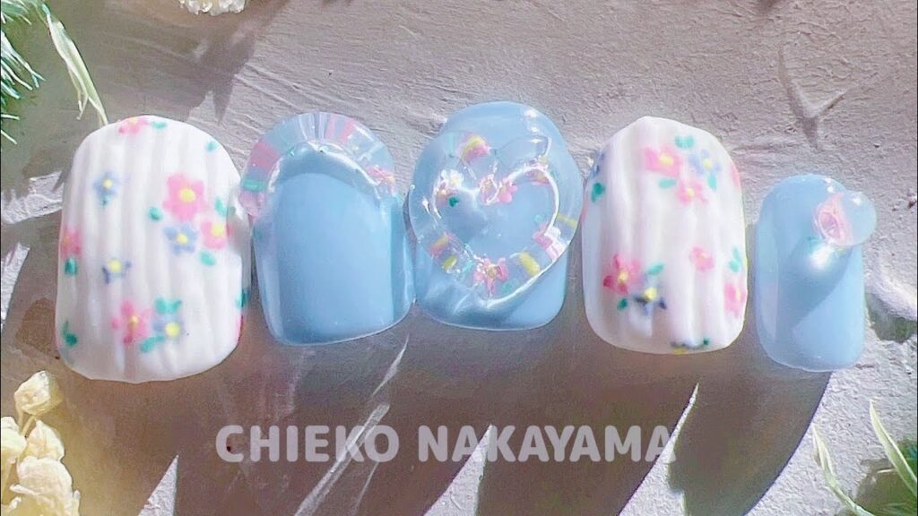 春の小花柄ネイル💐【サロンワークデザイン】昔こういう柄のリブタンクトップあったよね…？