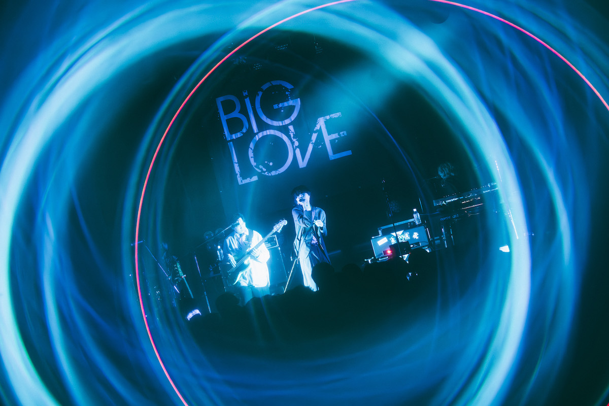 indigo la End（撮影＝YUSUKE TAKAGI）